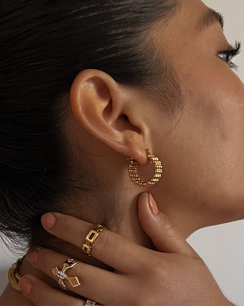 LUNA HOOPS