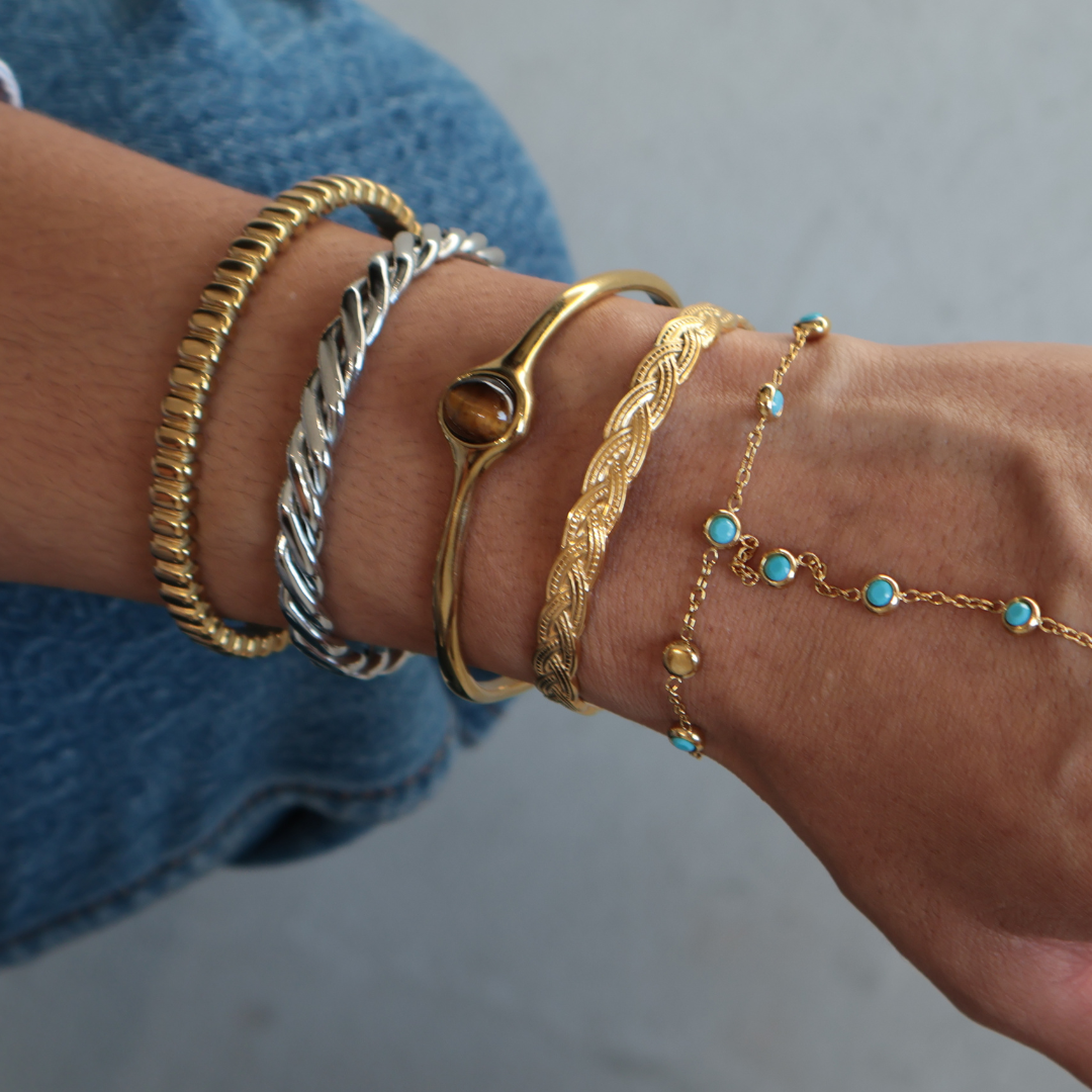 Janis Adjustable Bangle