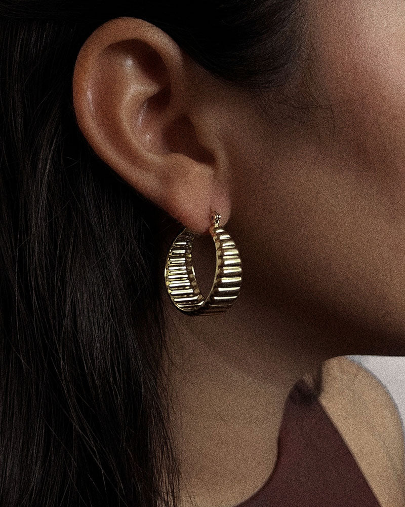 Catalina Hoops