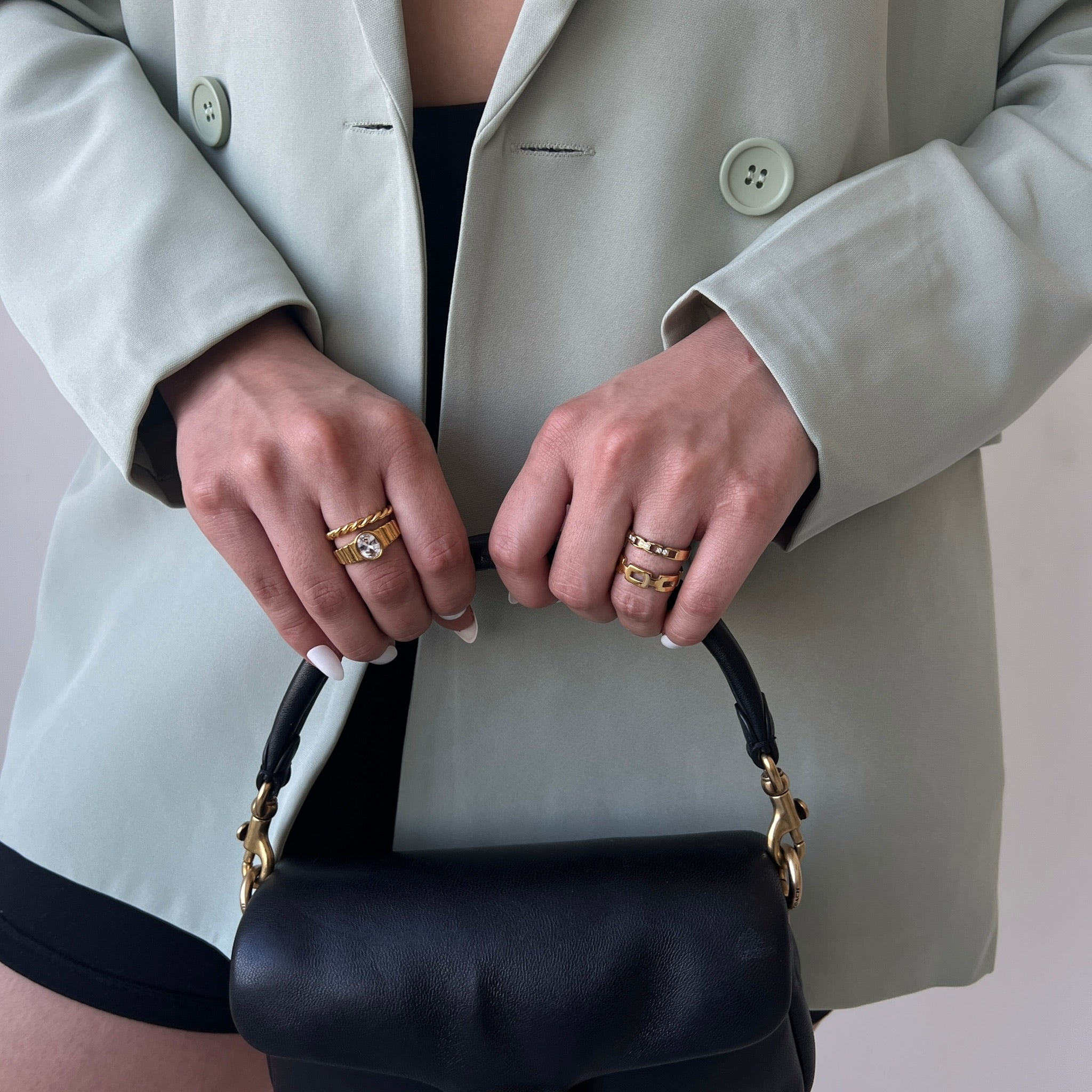 Lily Ring