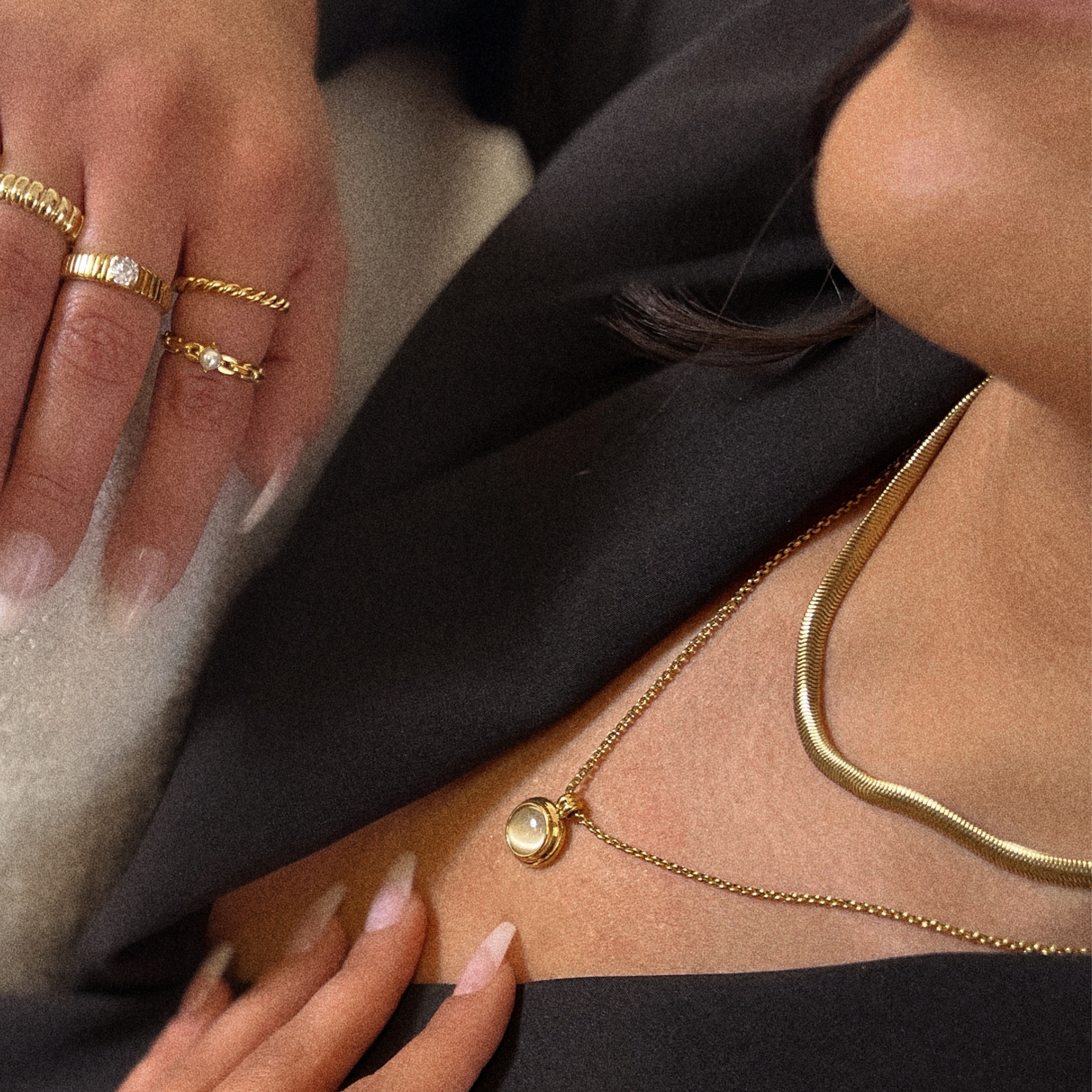 Mia Herringbone Necklace | Gold